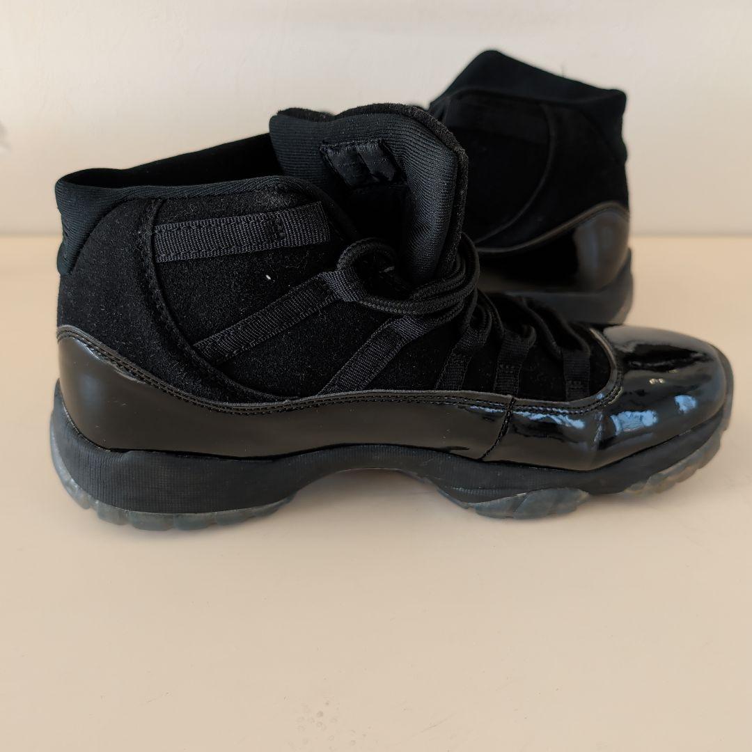 NIKE　Air Jordan　11