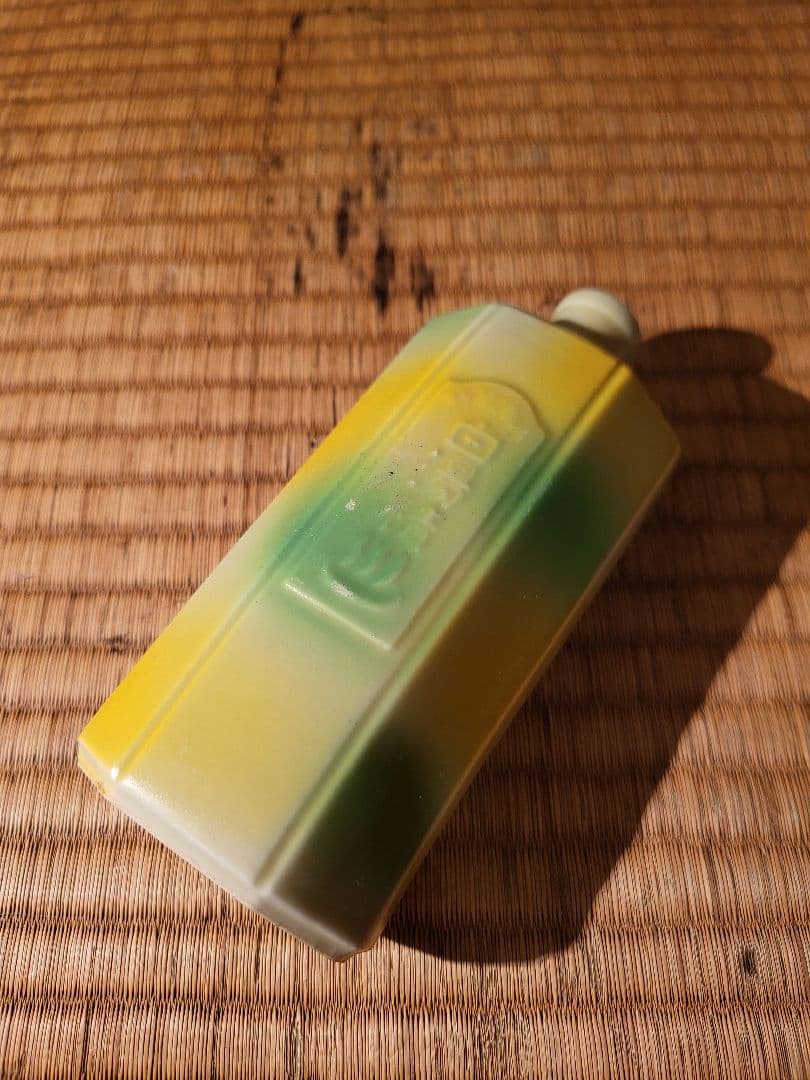 白湯精　陶器製ボトル　瓶　アンティーク