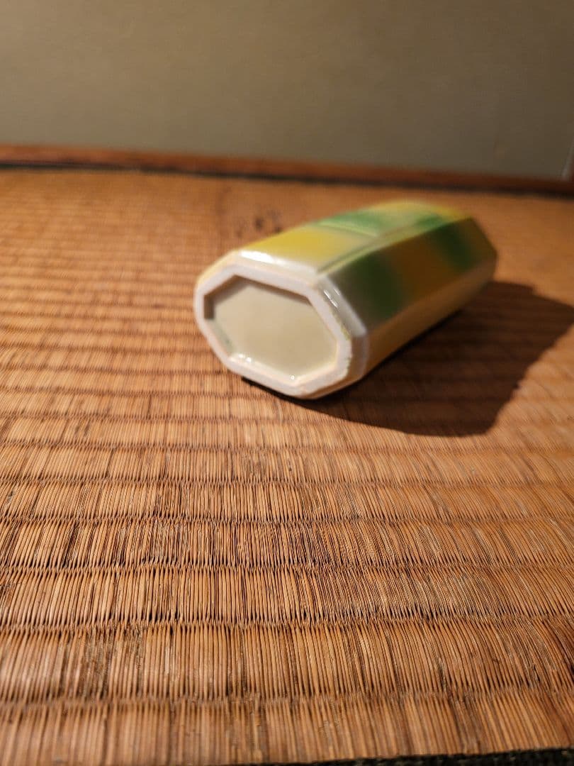 白湯精　陶器製ボトル　瓶　アンティーク