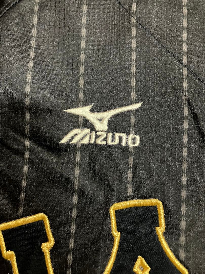 坂本勇人　読売ジャイアンツ　読売巨人軍　ユニフォーム　黒　ブラック　侍　WBC