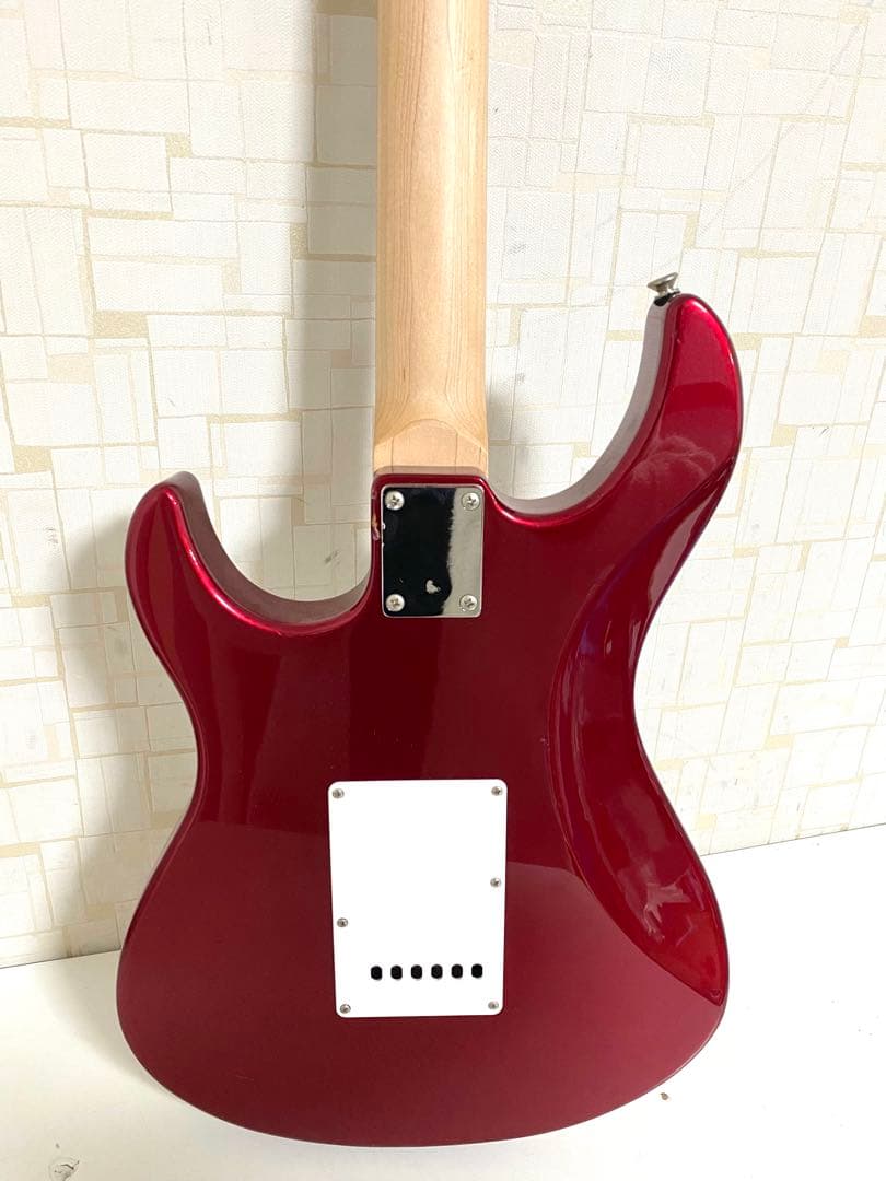 YAMAHA ヤマハ パシフィカ レッド エレキギター