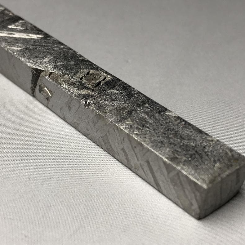 Y*O様 隕石 鉄隕石　アルタイ隕石　ナチュラル　原石　メテオライト 　重さ約8