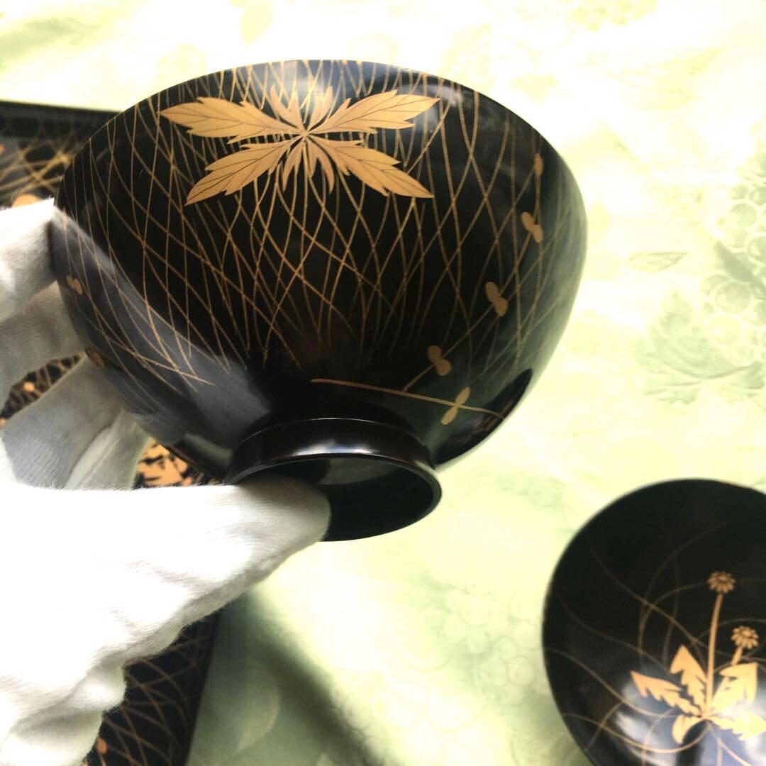 逸品　極上春の七草蒔絵　四方脚付膳　蓋付碗セット　A