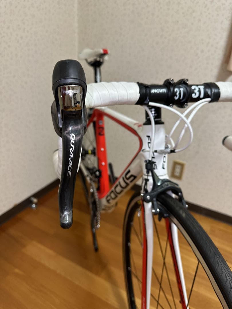 FOCUS Izalco Pro1.0 2回乗車、落車、傷なし