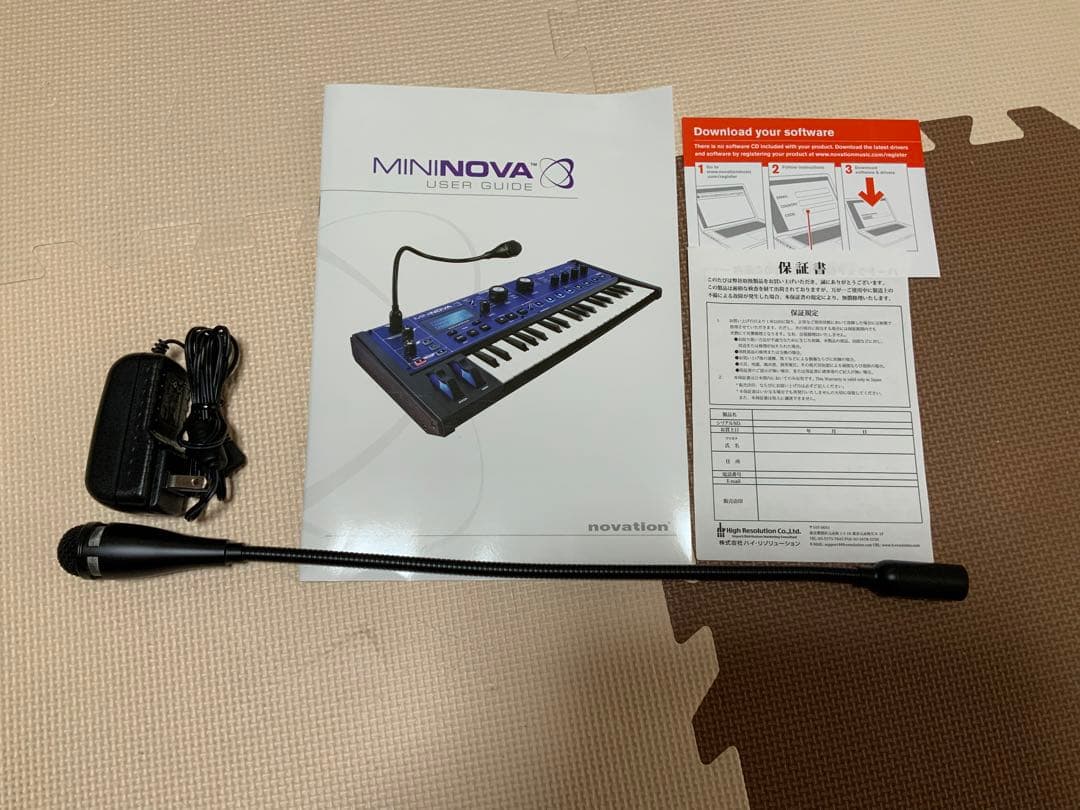 Novation MININOVA シンセサイザー 通電確認のみ 現状品