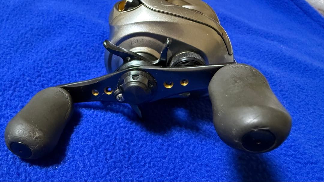 シマノ07 メタニウムMg7 左巻き