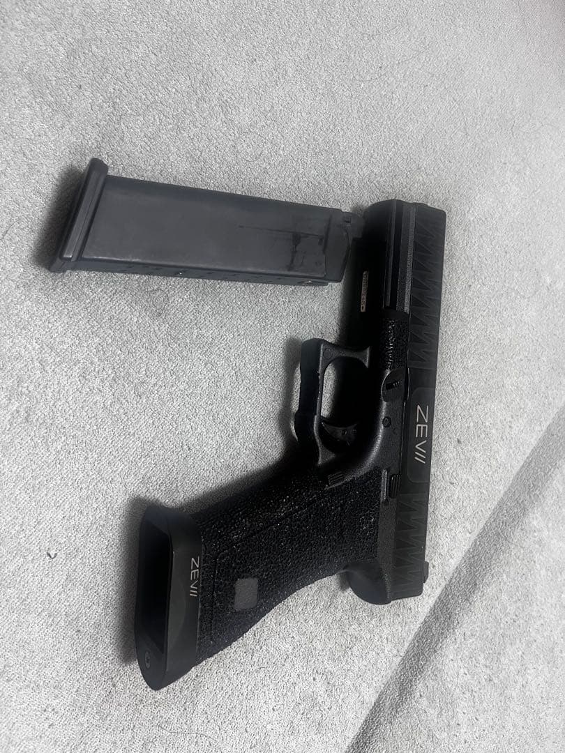 CO2ガスガン ZEWI GLOCK