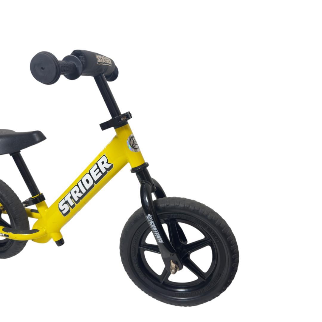 人気　ストライダー　12スポーツ　イエロー