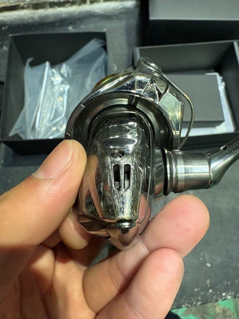 18STELLA C2000SHG スピニングリール