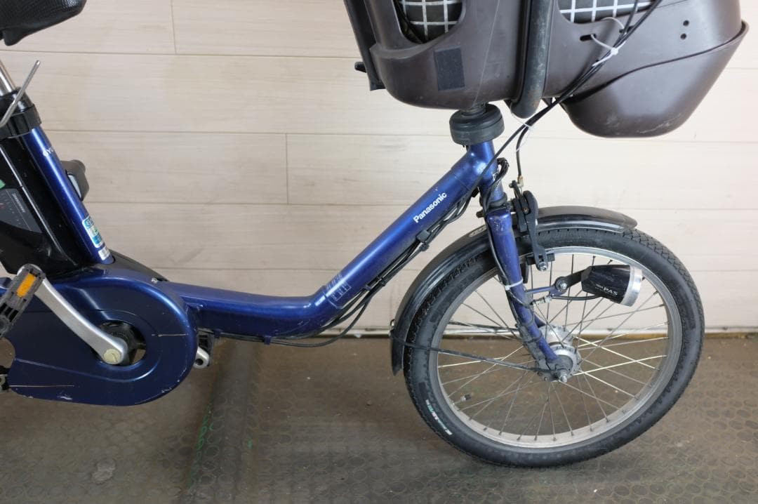 パナソニック　ギュット　20インチ　3段　8.9Ah（5点灯）充電器あり