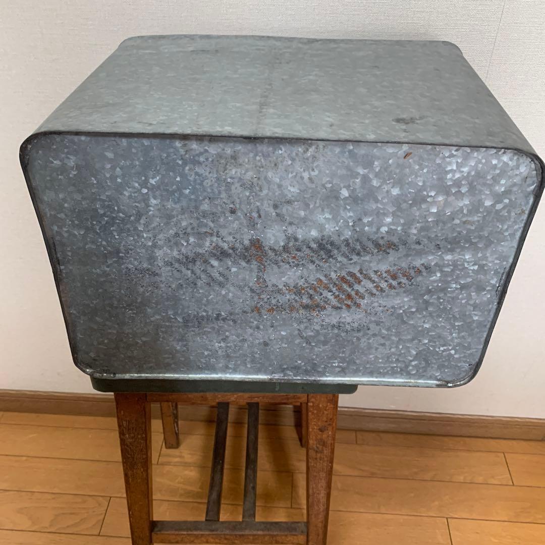 昭和レトロ　亜鉛メッキ鉄製の長方形ボックス アンティーク　オブジェ