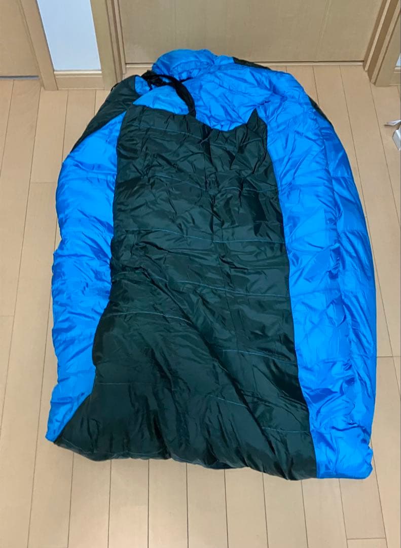 ISUKA イスカ Alpha Light 1300EX シュラフ