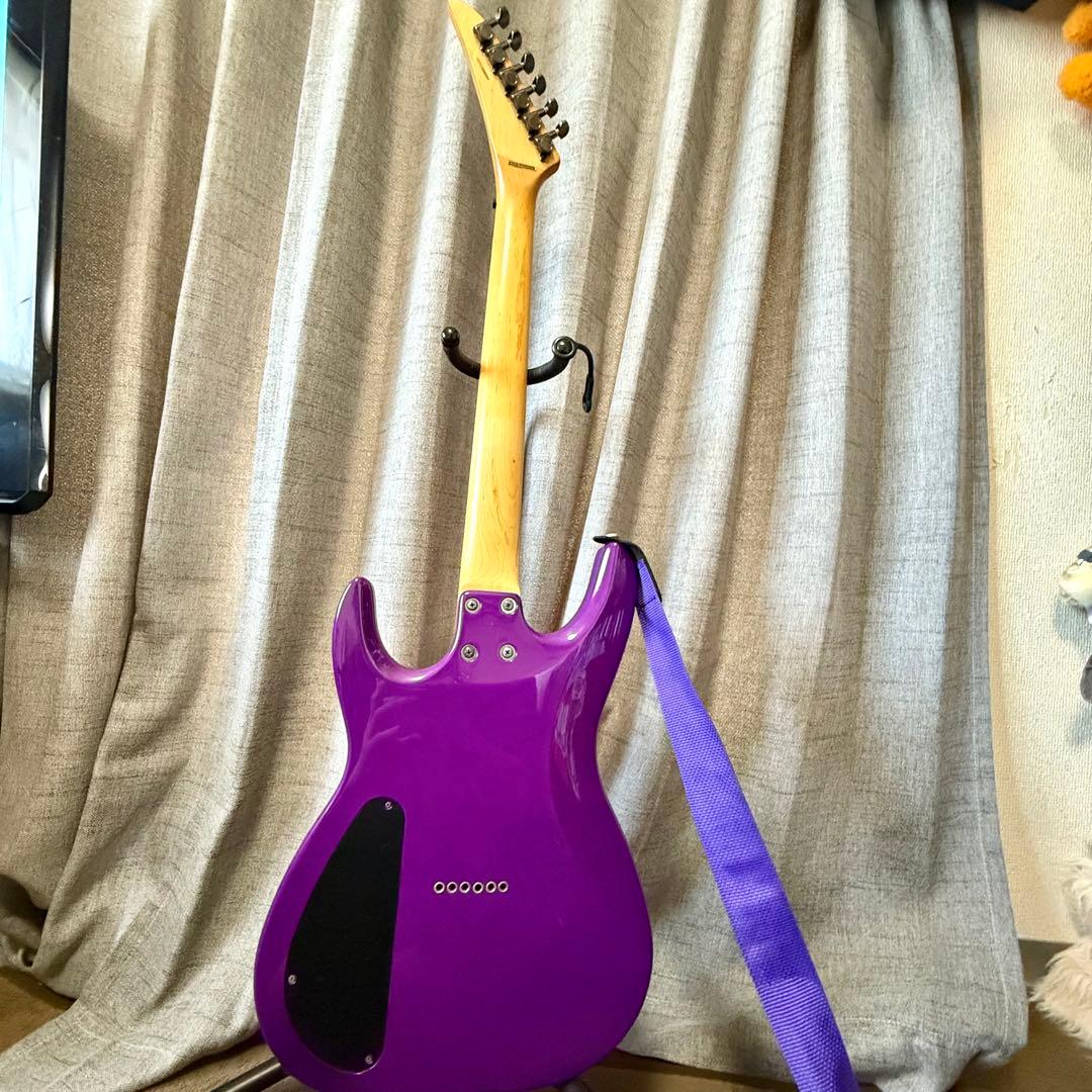 KRAMER striker 211 purpleエレキギター