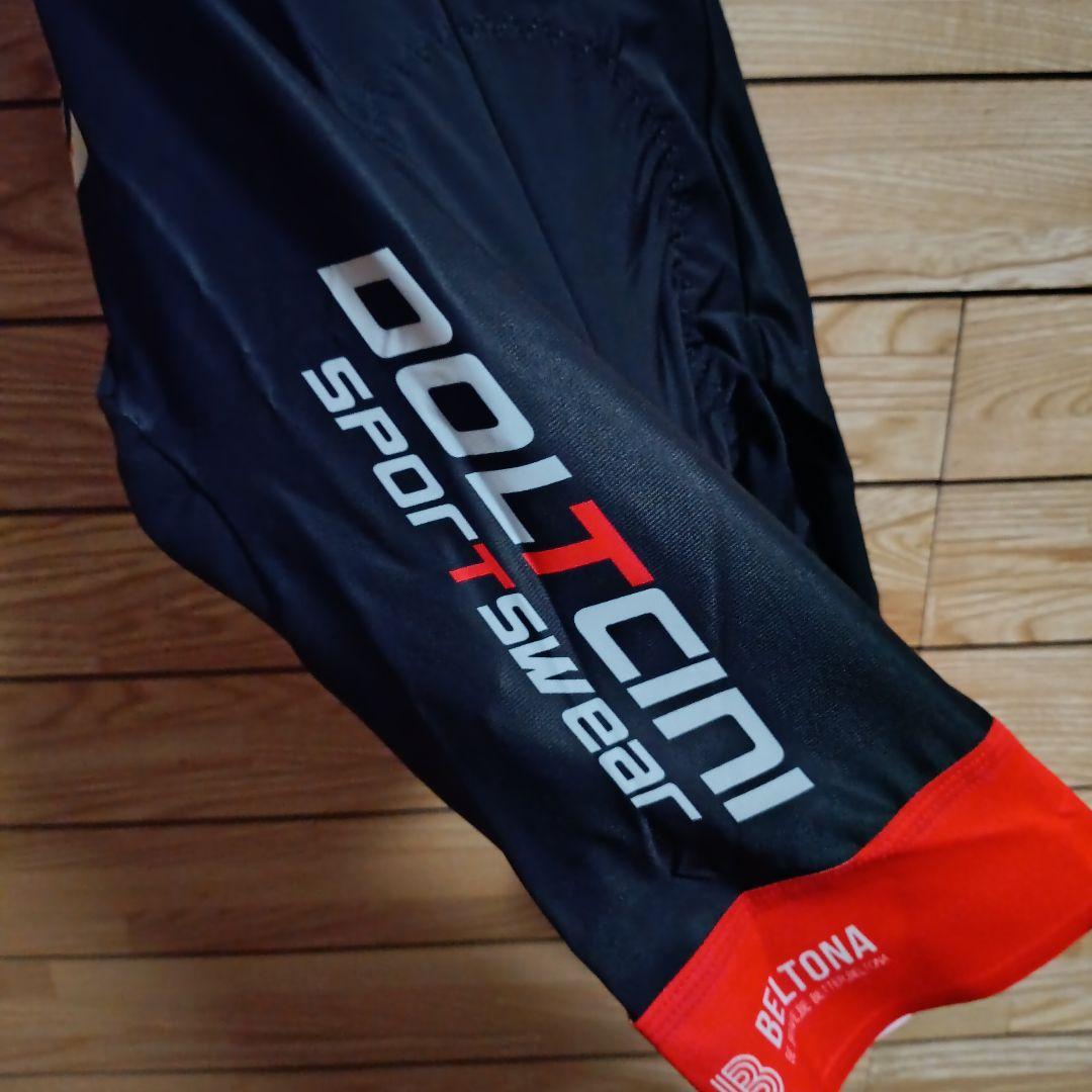 支給品　BERT Containers Doltcini　半袖スキンスーツ