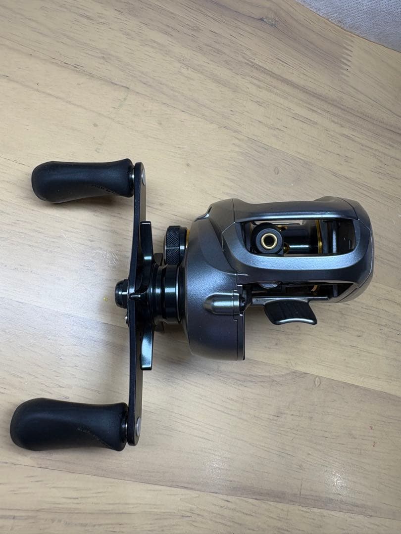 SHIMANO 09アルデバラン Mg7 右巻き