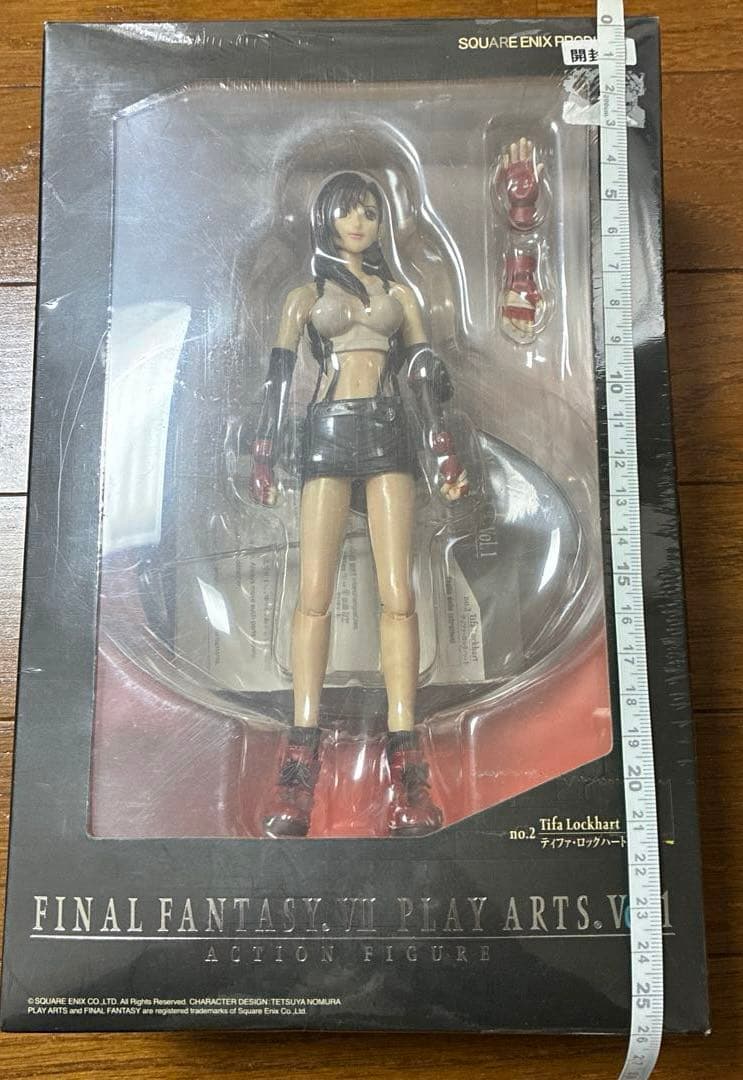 FINAL FANTASY VII Tifa Lockhart フィギュア