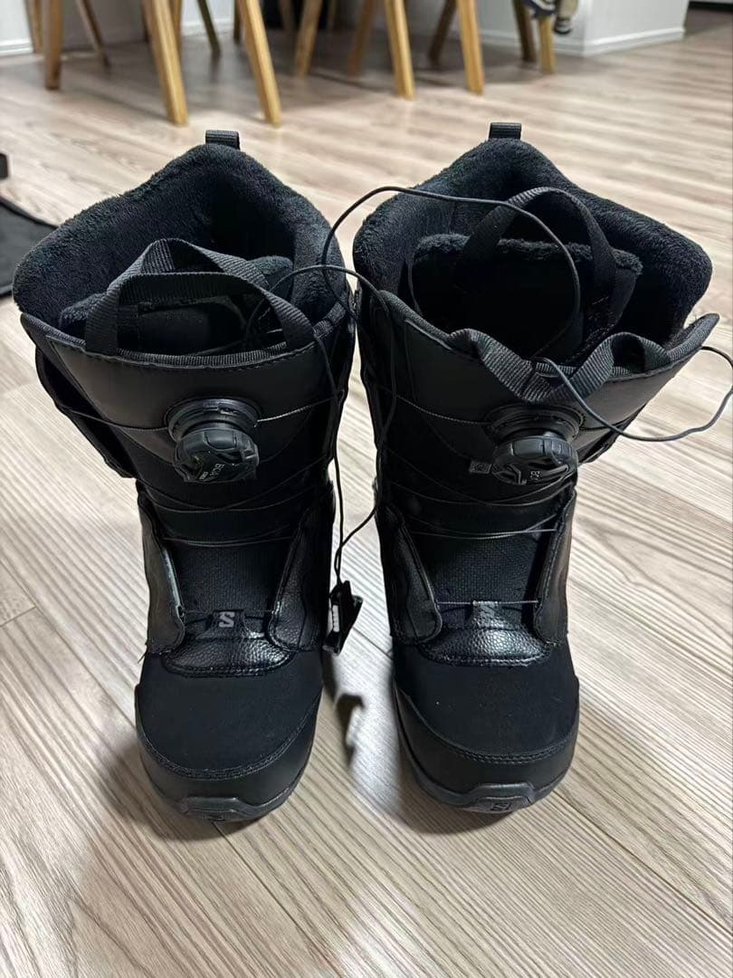 SALOMON BOA ブラックスノーボードブーツ
