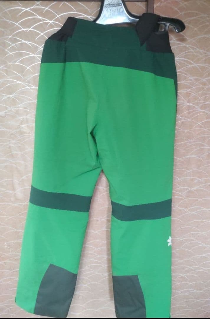 値下げ‼️ 程度良好 クリーニング処理済み Gold WIN 上下