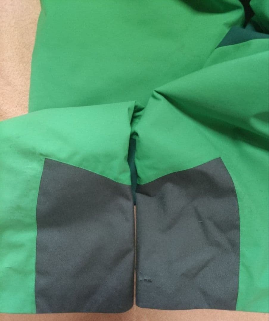 値下げ‼️ 程度良好 クリーニング処理済み Gold WIN 上下