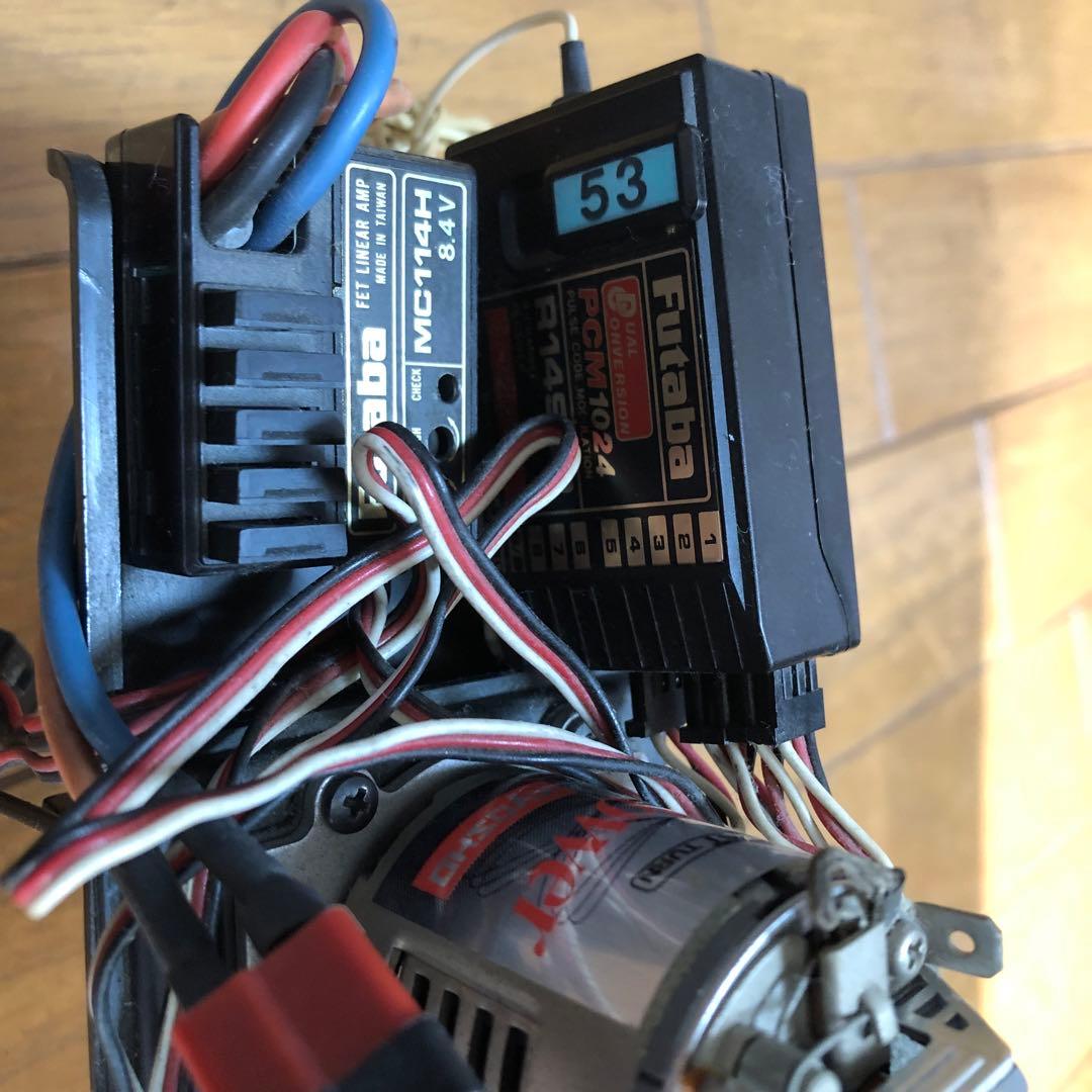 京商EPコンセプト電動ラジコンヘリコプター 本体１機、機体カバー2対