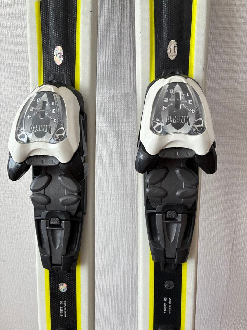 Volkl スキー ビンディング付き　130センチ