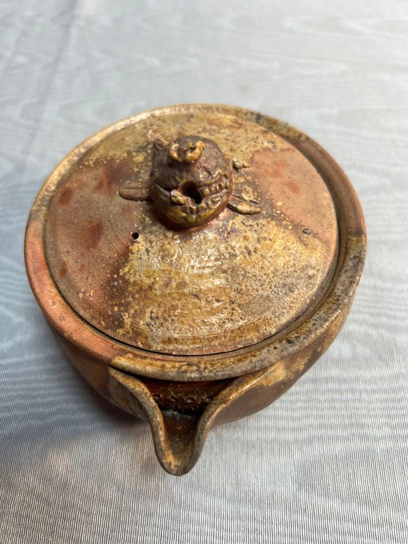 備前焼　宝瓶　柘榴　陶印あり