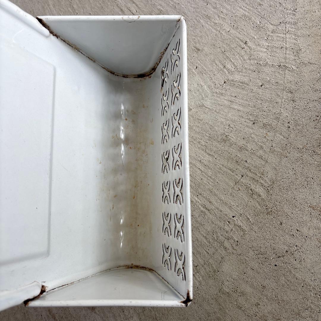 ホーロー　オニオンラック　レターラック　アンティーク　小物入れ