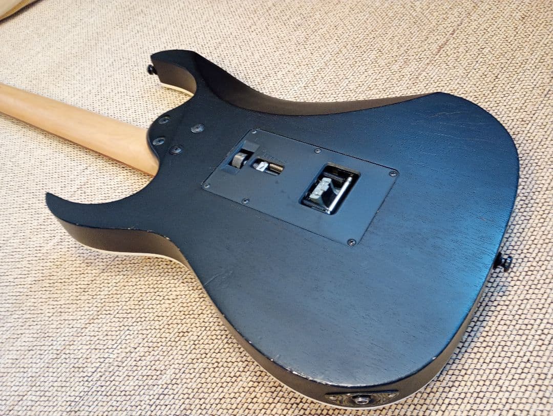アイバニーズ Ibanez RG350ZB