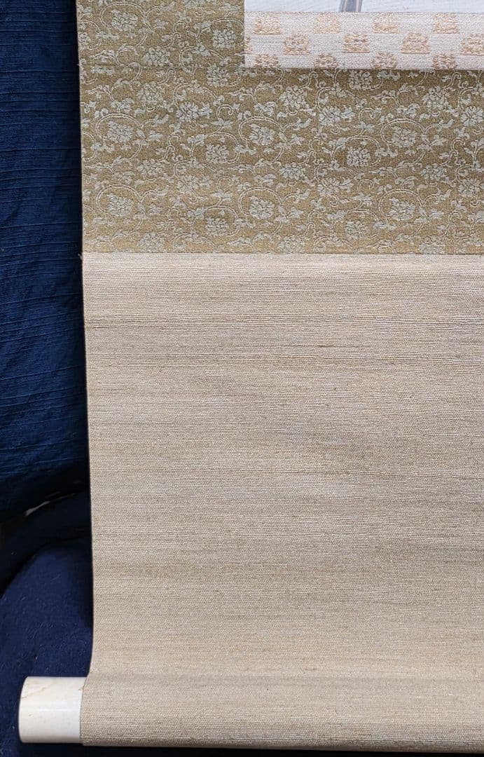 【牡丹】武田鼓葉 2722 白ボタンに蜂 掛け軸 共箱 肉筆