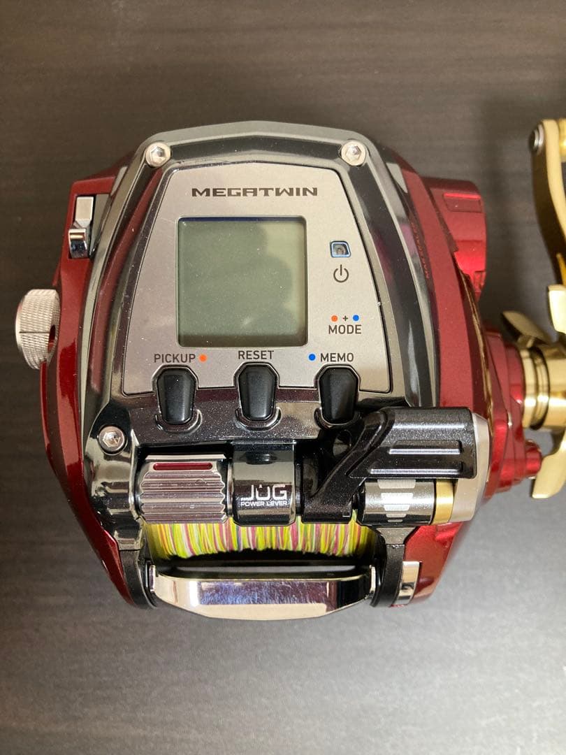 Daiwa SEABORG500MJ MEGATWIN 電動リール レッド
