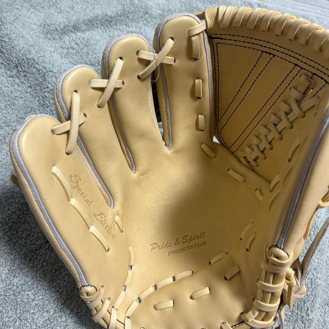 即戦力　ZETT PROSTATUS 硬式グラブ　投手用　グローブ　左