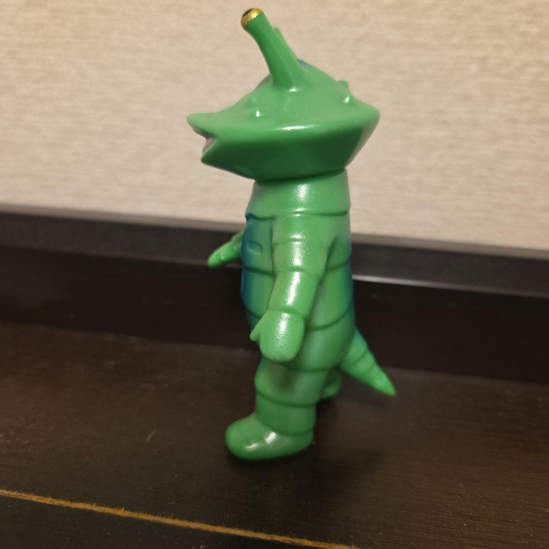 ウルトラマン　カネゴン　東急ハンズ名古屋限定　US TOYフィギュア