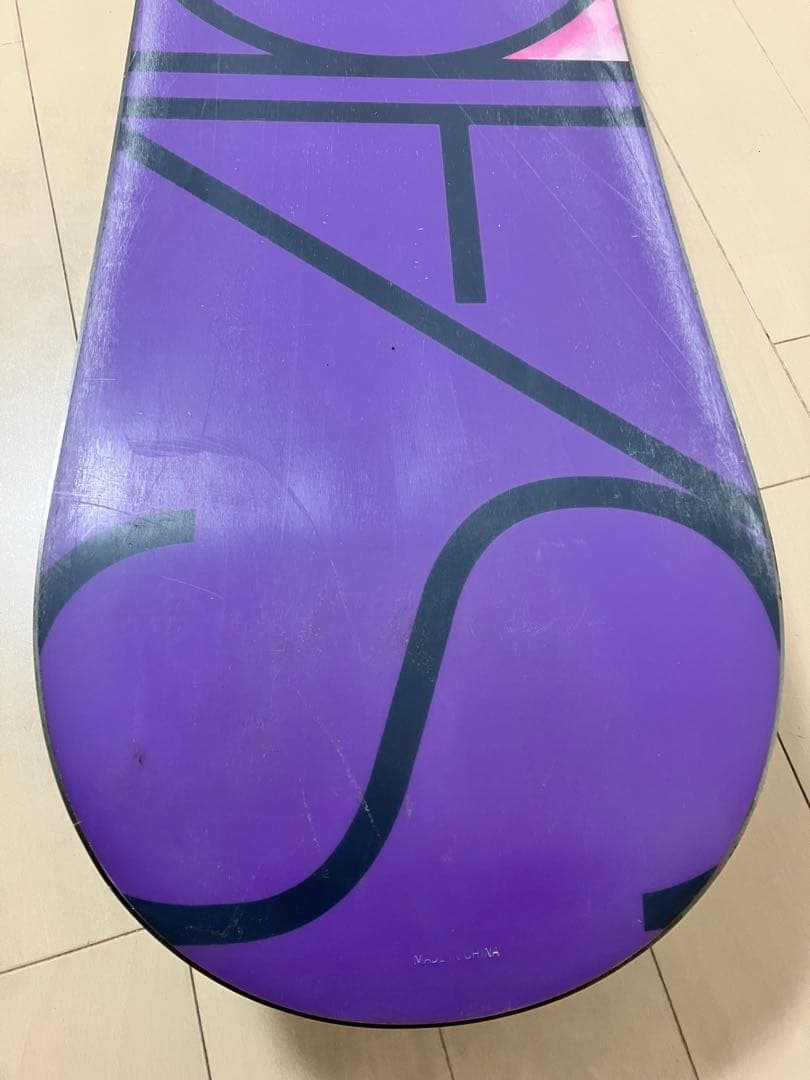 SALOMON サロモン143cm スノーボードとビンディングセット大阪手渡可！