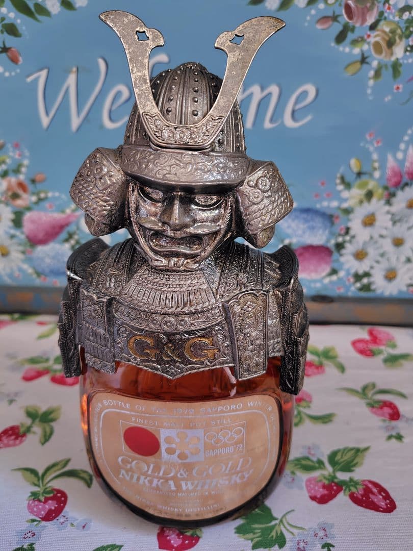 金属製　重い　NIKKA WHISKY ニッカウヰスキー 鎧 兜 侍　G&G