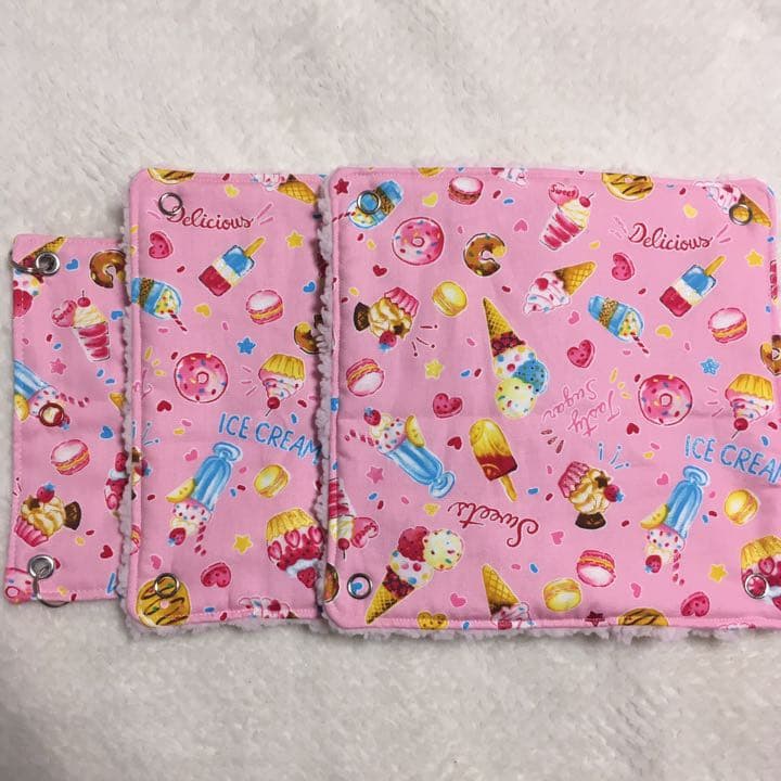 モモンガハウス(アイス・ドーナツ柄) ボアピンク  2100円