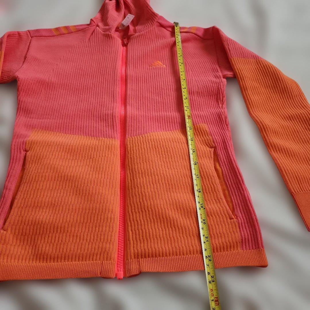 adidas フード付きジャケット上下、シャツ、バイザー4点セット