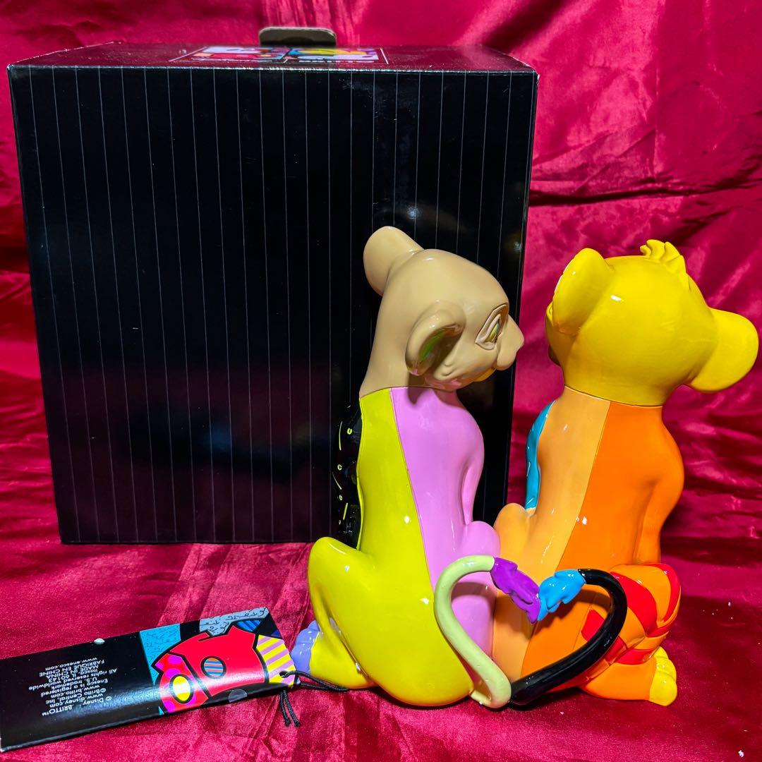 ブリット　enesco エネスコ　ライオンキング　シンバ　ナラ　フィギュア　置物