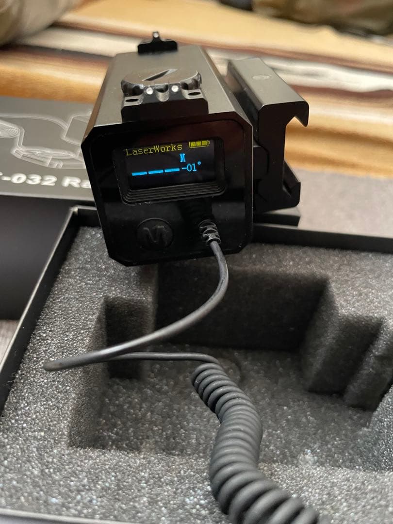 Rangefinder LE-032 レーザー距離計