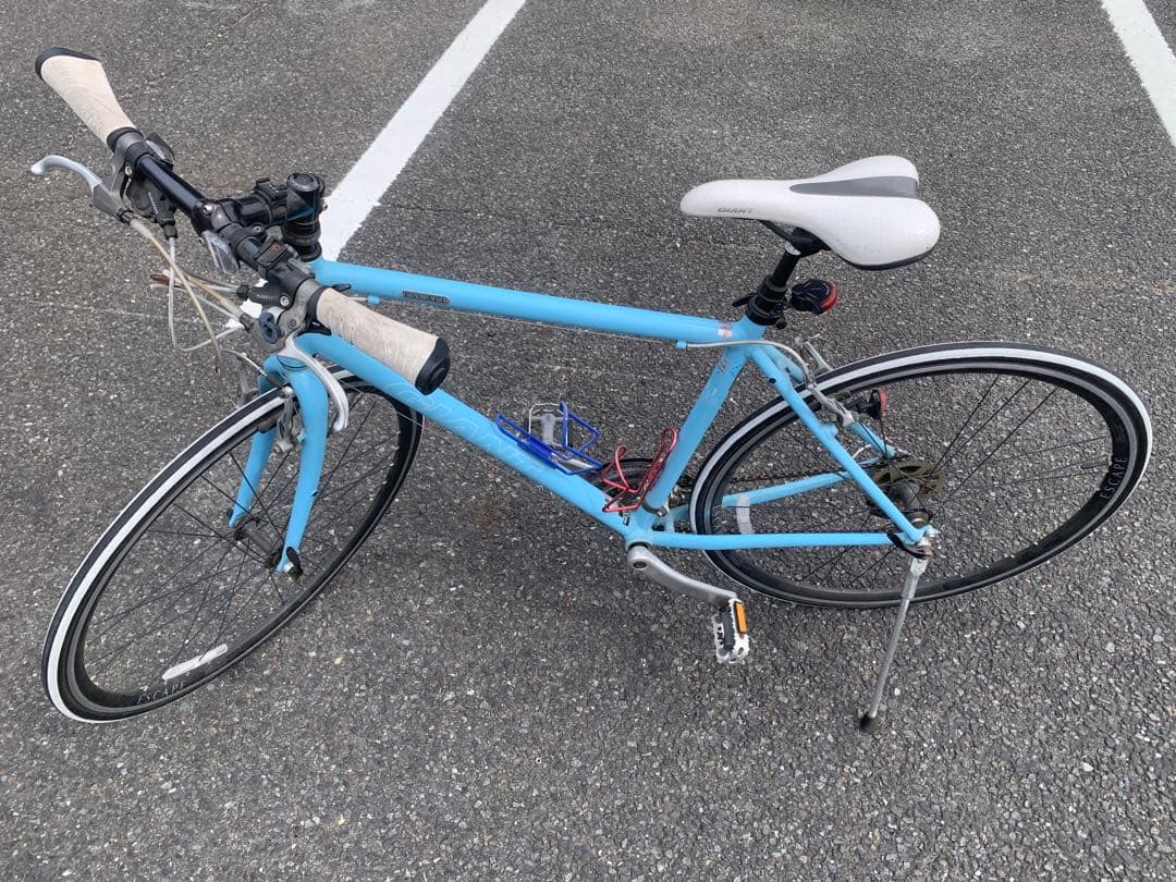 GIANT ESCAPE R3.クロスバイクジャイアント エスケープ水色ジャンク