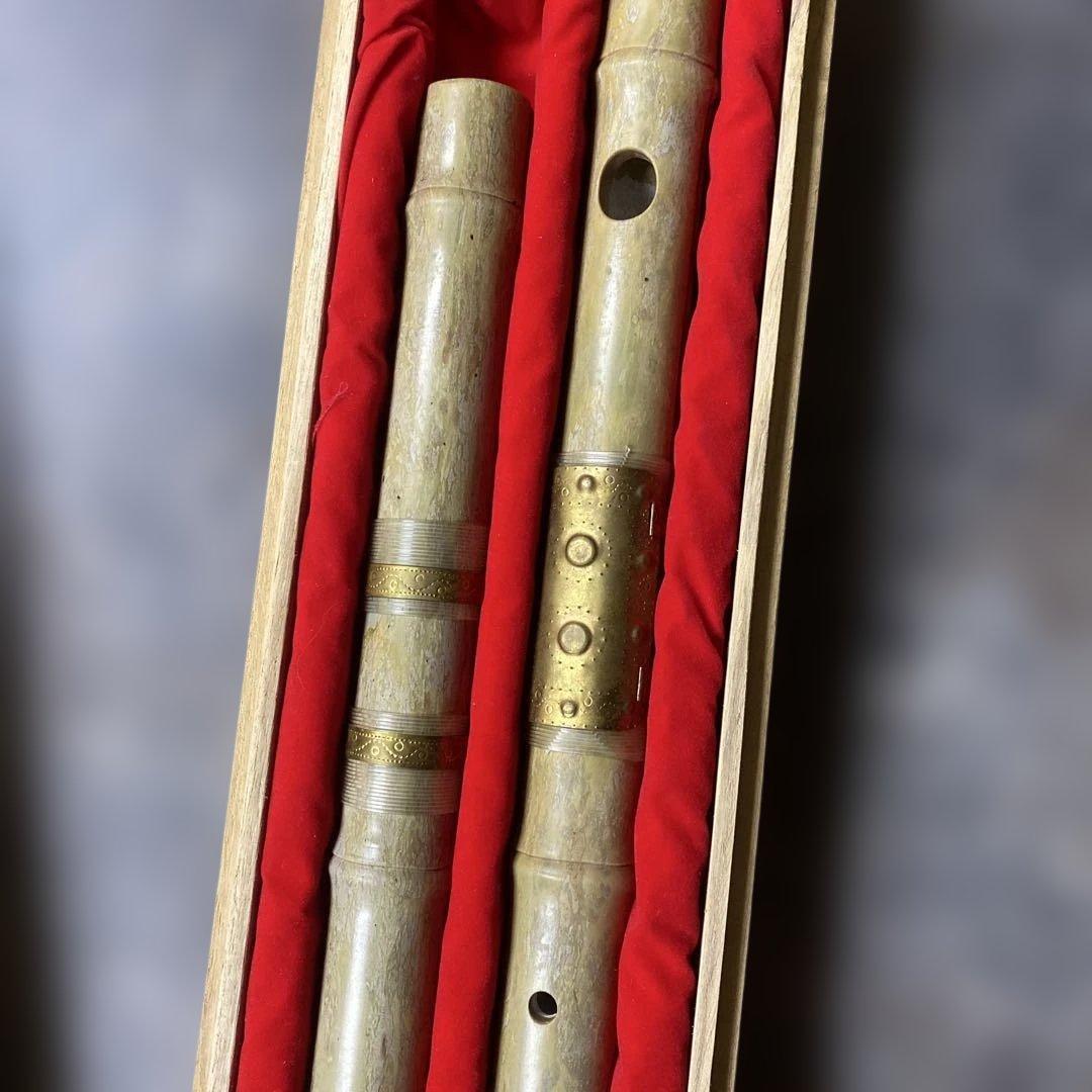 希少美術工芸 玉笛 二本組 木箱入り 天然石 玉製 吐金工藝