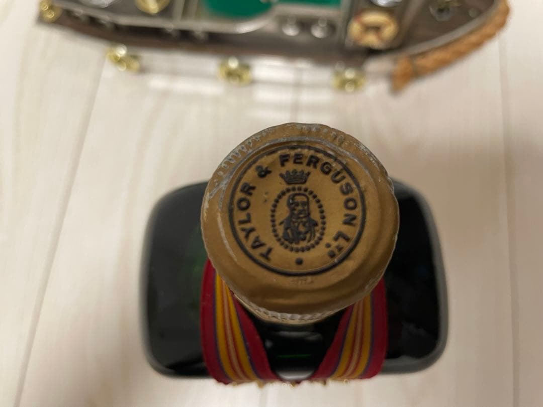 アンバサダー ロイヤル 12年 スコッチウイスキー 未開封＋ディスプレイ船付き