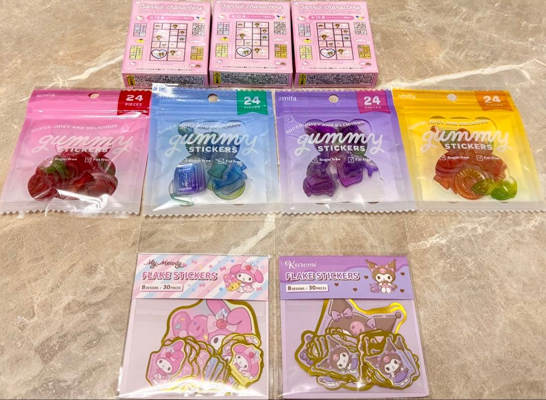 ボンボンドロップシール・ぷくぷくシール・タイルシールなどの詰め合わせ