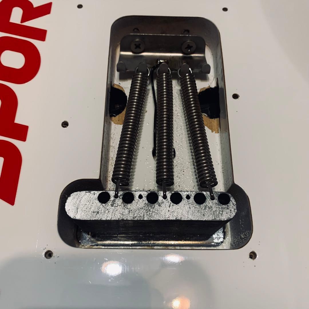 Squier by Fender Affinity ストラトキャスター 白