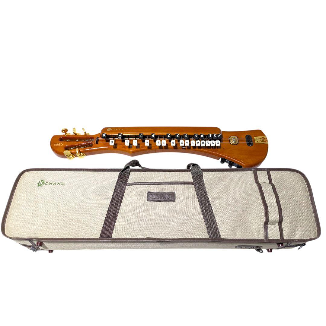 美品 動作OK！スズキの伝統音色を継承した電気大正琴ソプラノモデル