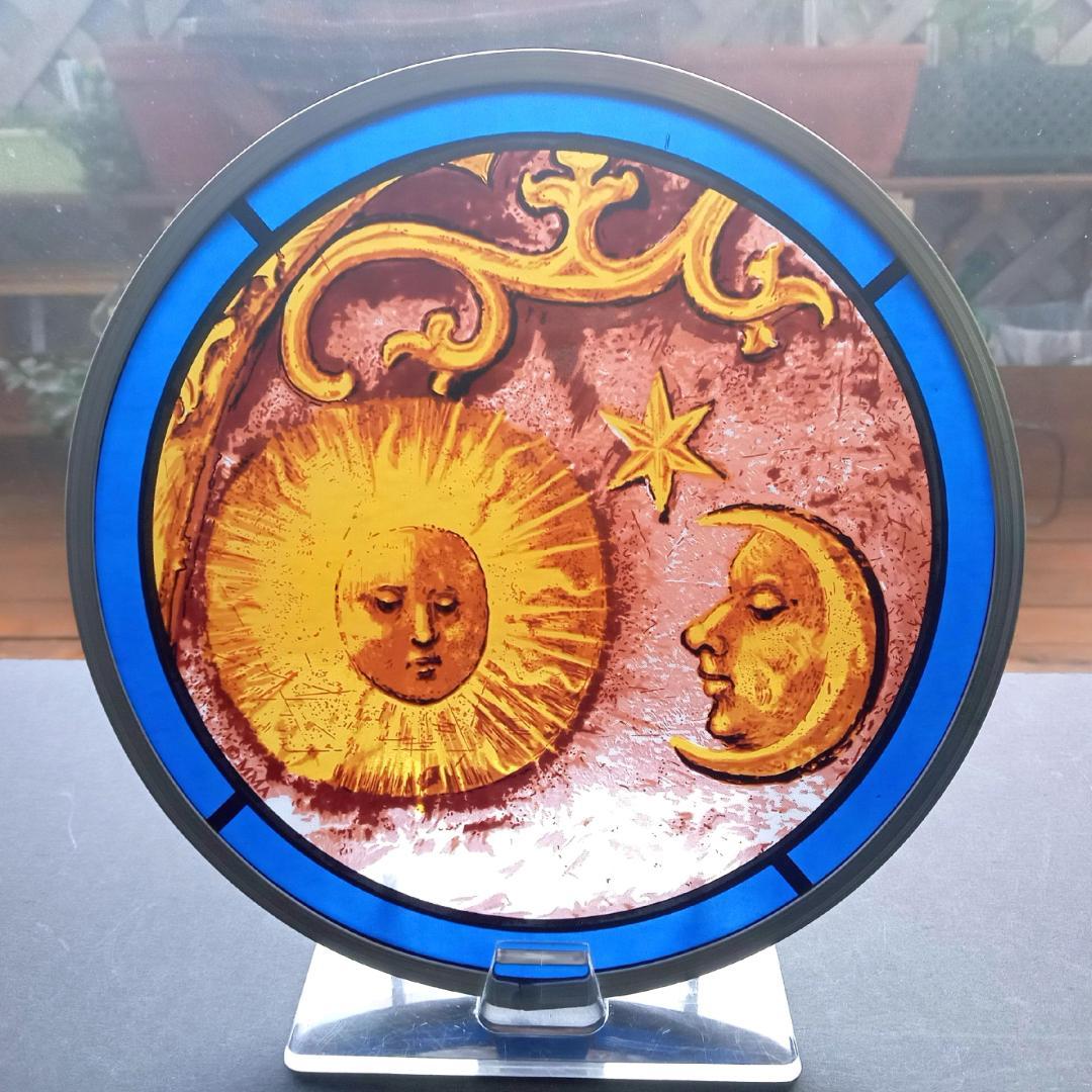 ニューヨーク メトロポリタン美術館ステンドグラス 太陽と月 グラスマスターズ社