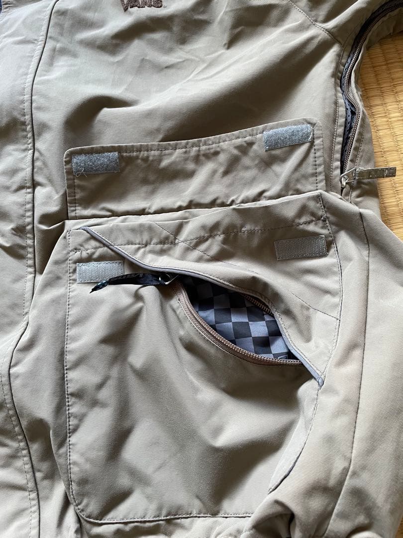 バンズ　VANS スノーボード　ジャケット　Lサイズ