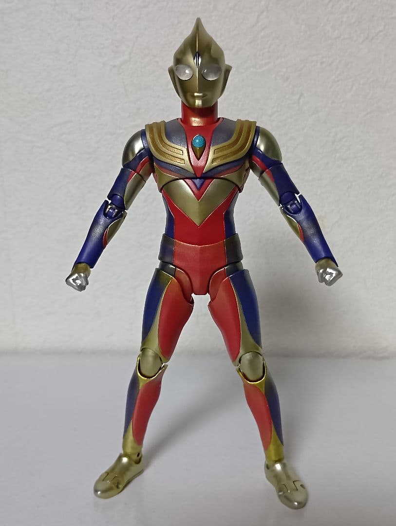 S.H.Figuarts（真骨彫製法）ウルトラマンティガ　グリッターティガ