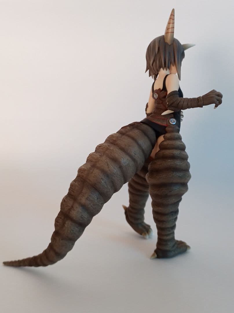 【美品】ウルトラ怪獣擬人化計画 ゴモラ フィギュア
