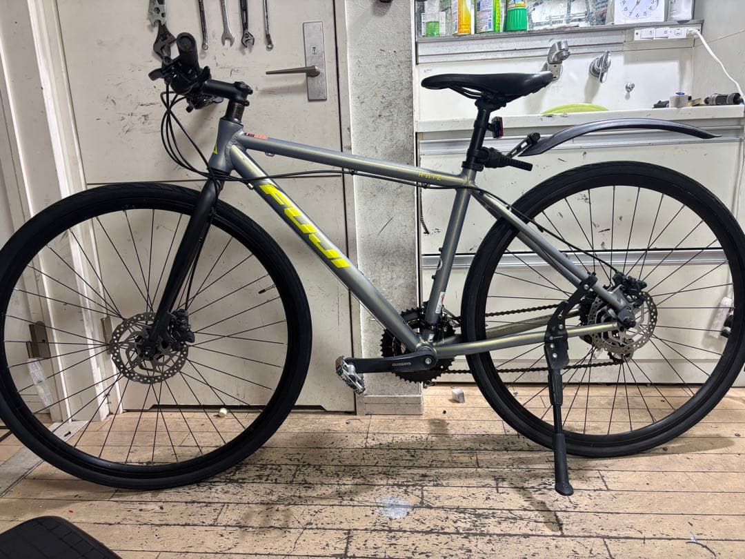 ❃︎T-R( ¨̮ )❥︎❥︎ FUJI RAIZ DISK グレー クロスバイク