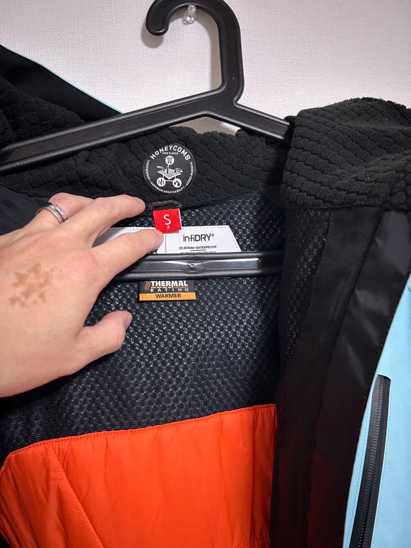 686 ハイドラサーモグラフジャケットと686パンツの上下セット